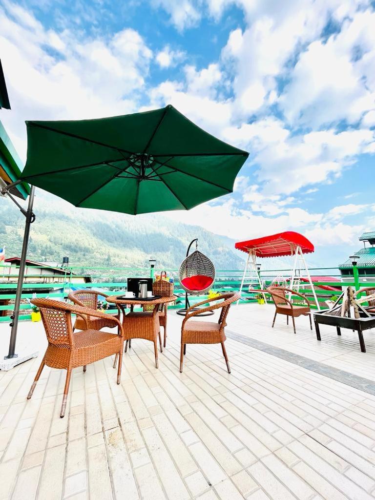Tata Vista Resort Mall Road Manali - Centrally Heated & Air Cooled 외부 사진